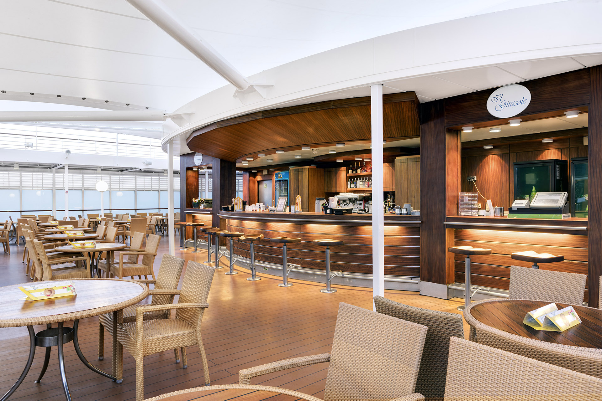 MSC Armonia, Il Girasole Outside Cafeteria