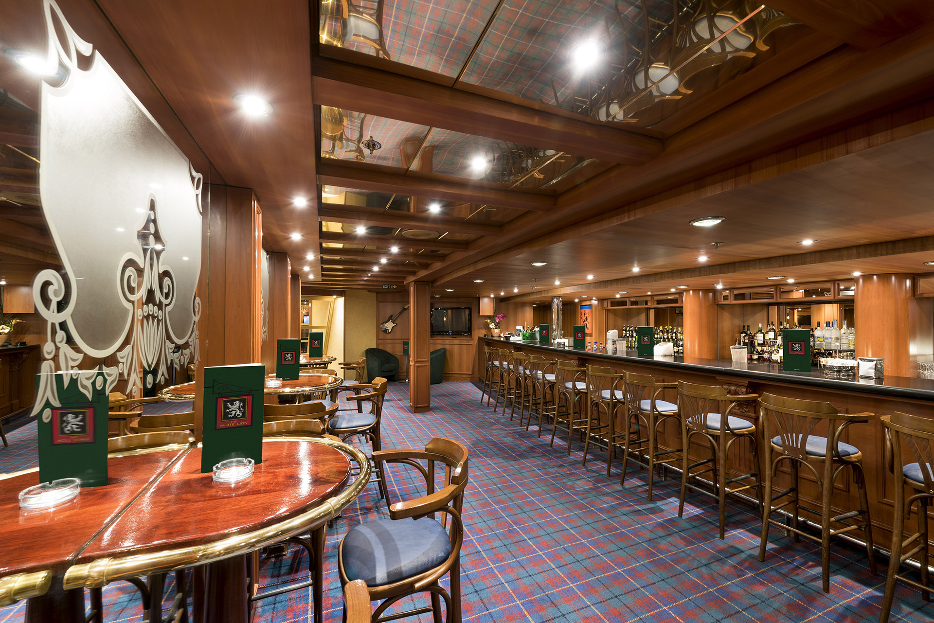 MSC Armonia, The White Lion Pub