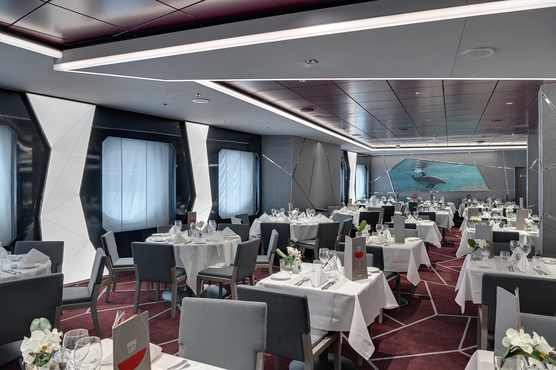MSC Seaview, Silver Dolphin Restaurant