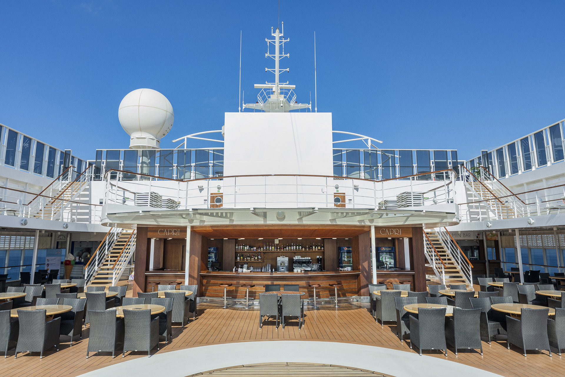 MSC Sinfonia, Capri Bar